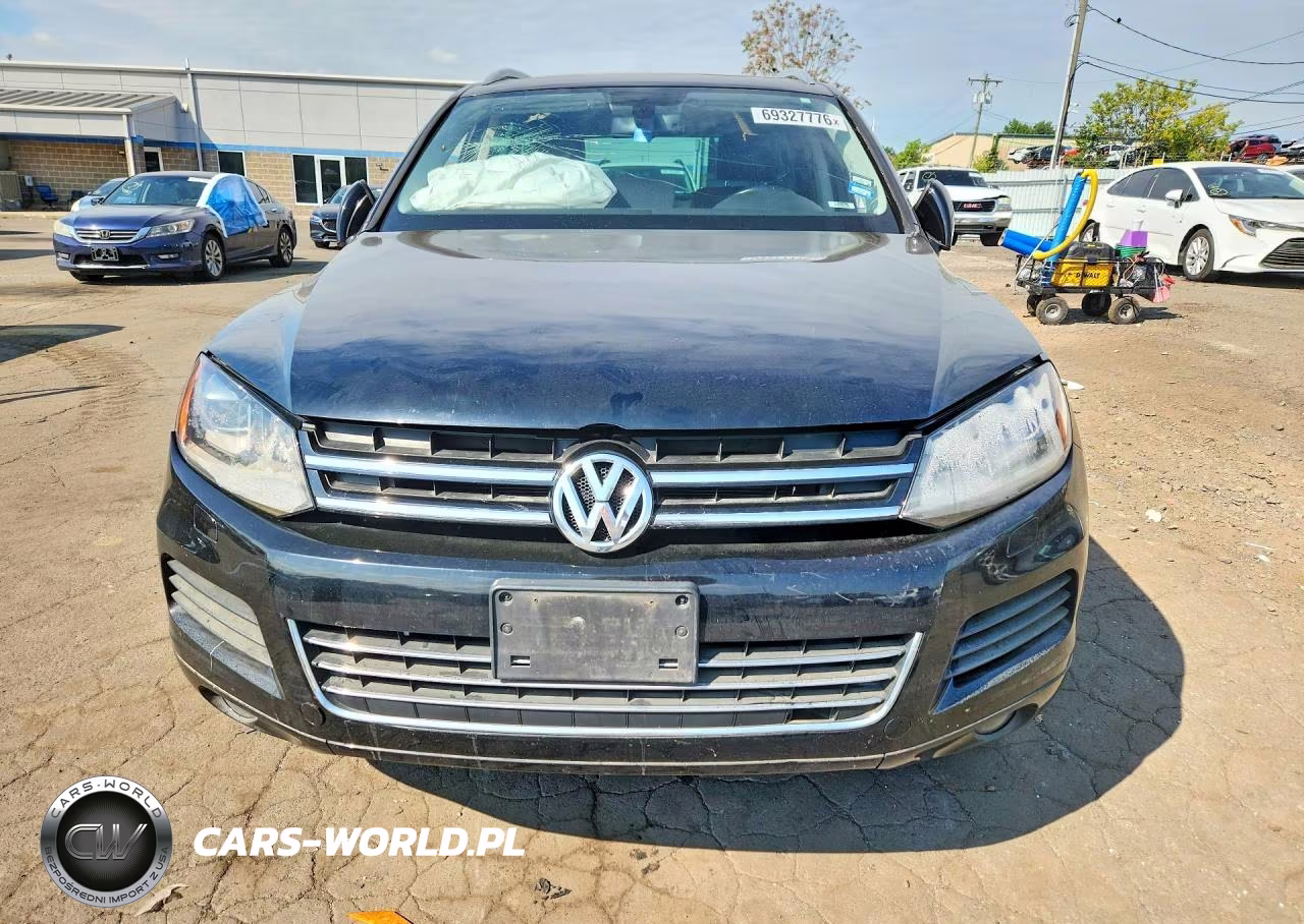 2013 Volkswagen Touareg V6 VIN:WVGEF9BP2DD001941 - 5
