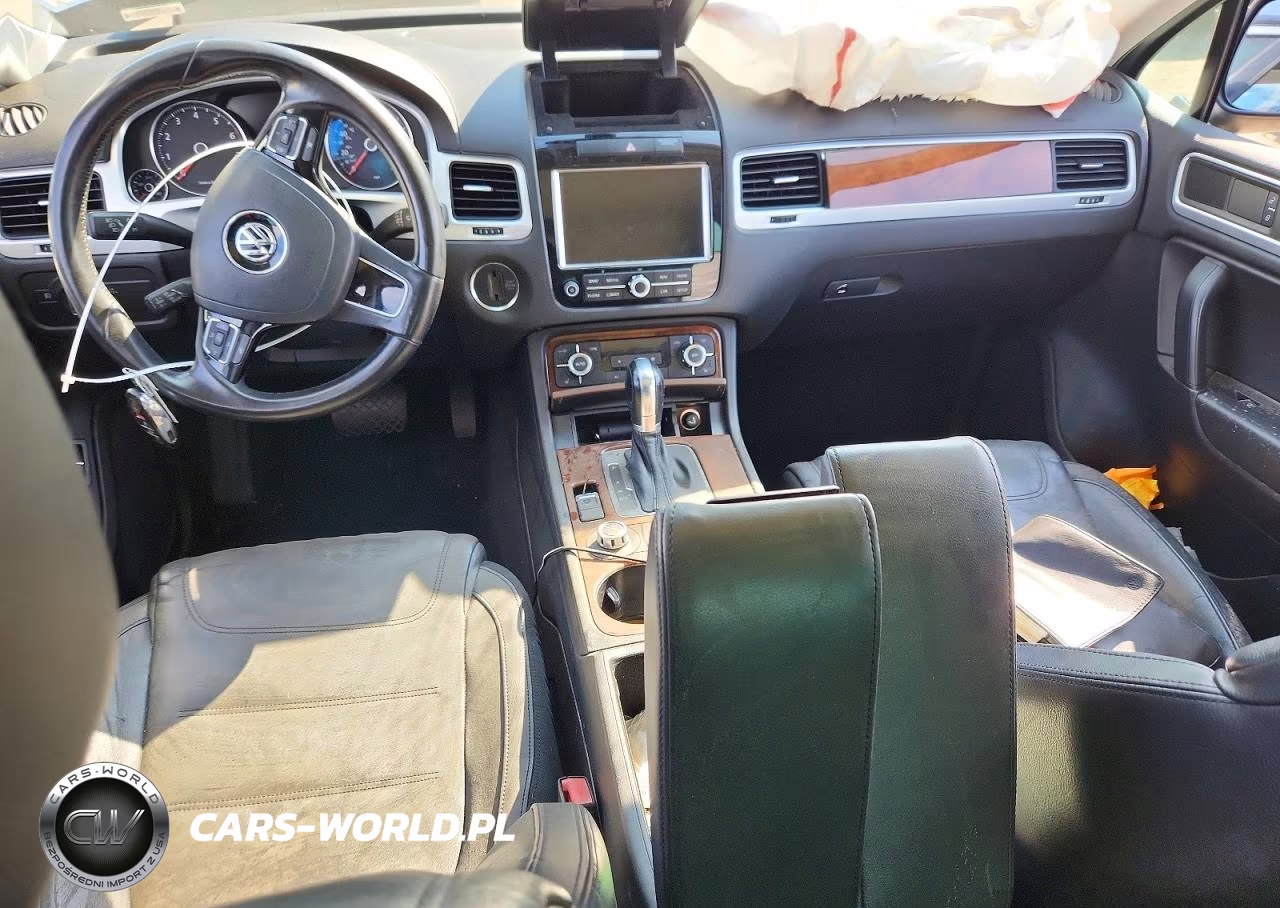 2013 Volkswagen Touareg V6 VIN:WVGEF9BP2DD001941 - 8