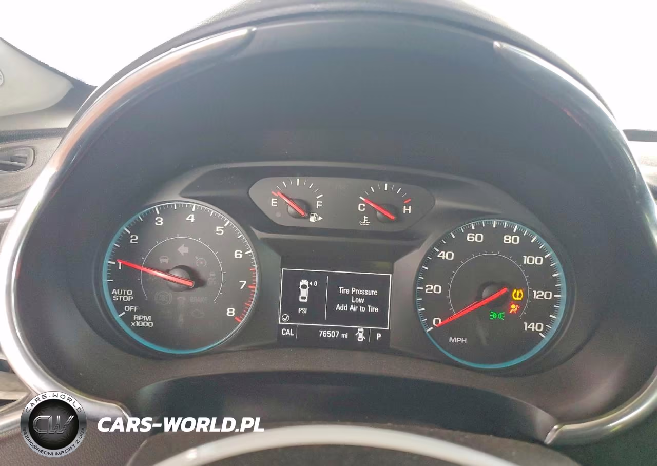 2018 Chevrolet Malibu Lt VIN:1G1ZD5ST0JF247400 - 9
