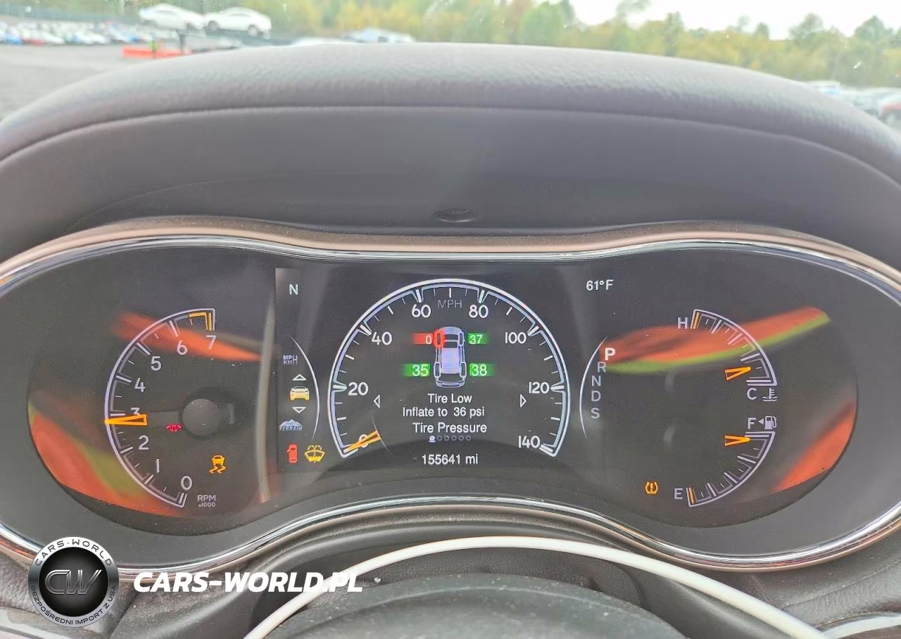 2014 Jeep Grand Cherokee Overland VIN:1C4RJFCG1EC359413 - 9