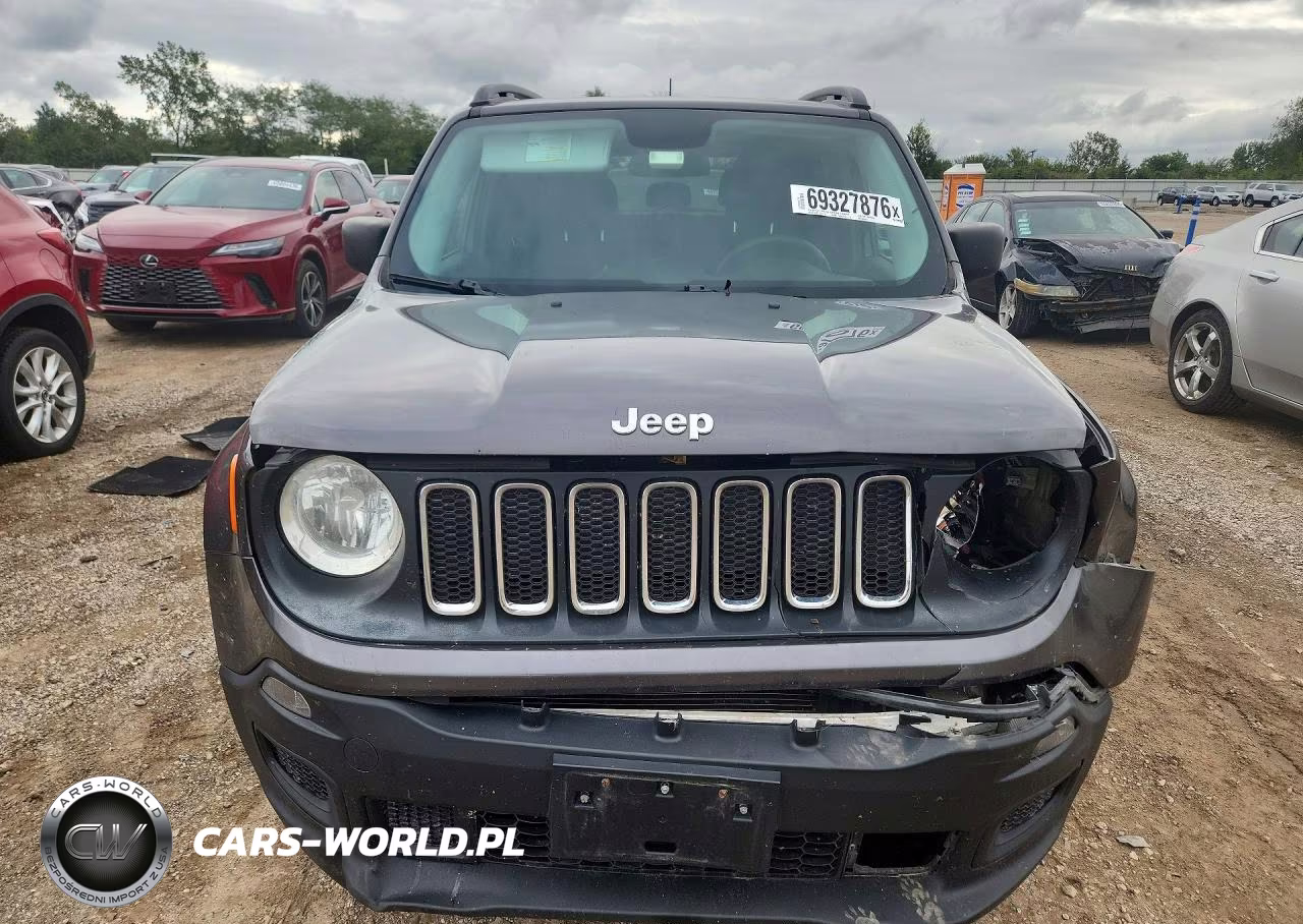 2017 Jeep Renegade Sport VIN:ZACCJBABXHPG00164 - 5