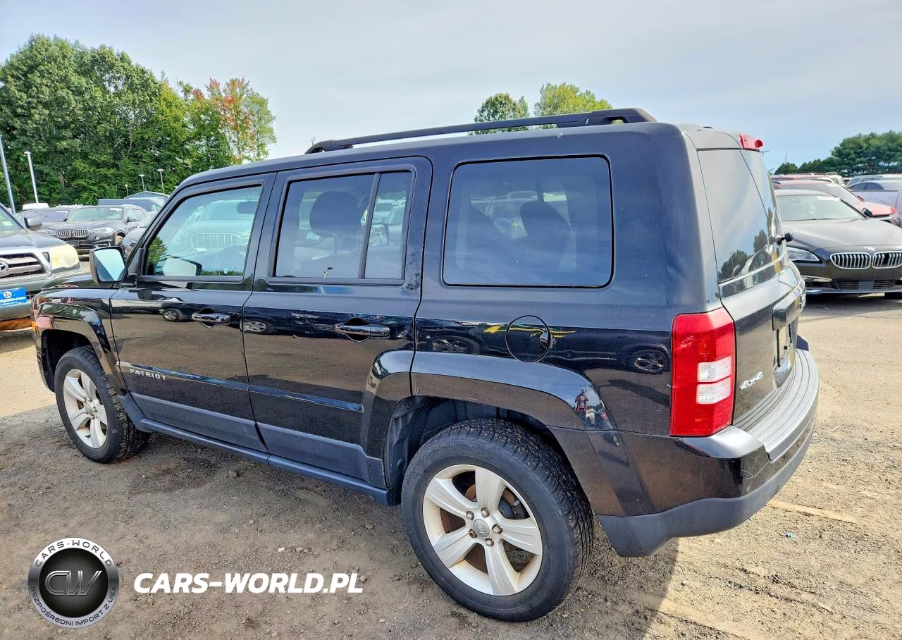 2016 Jeep Patriot Latitude VIN:1C4NJRFB1GD671230 - 2