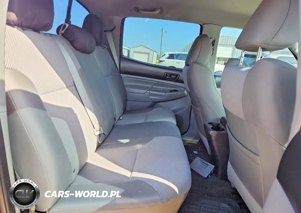 2014 Toyota Tacoma V6 VIN:3TMLU4ENXEM151980 - 10