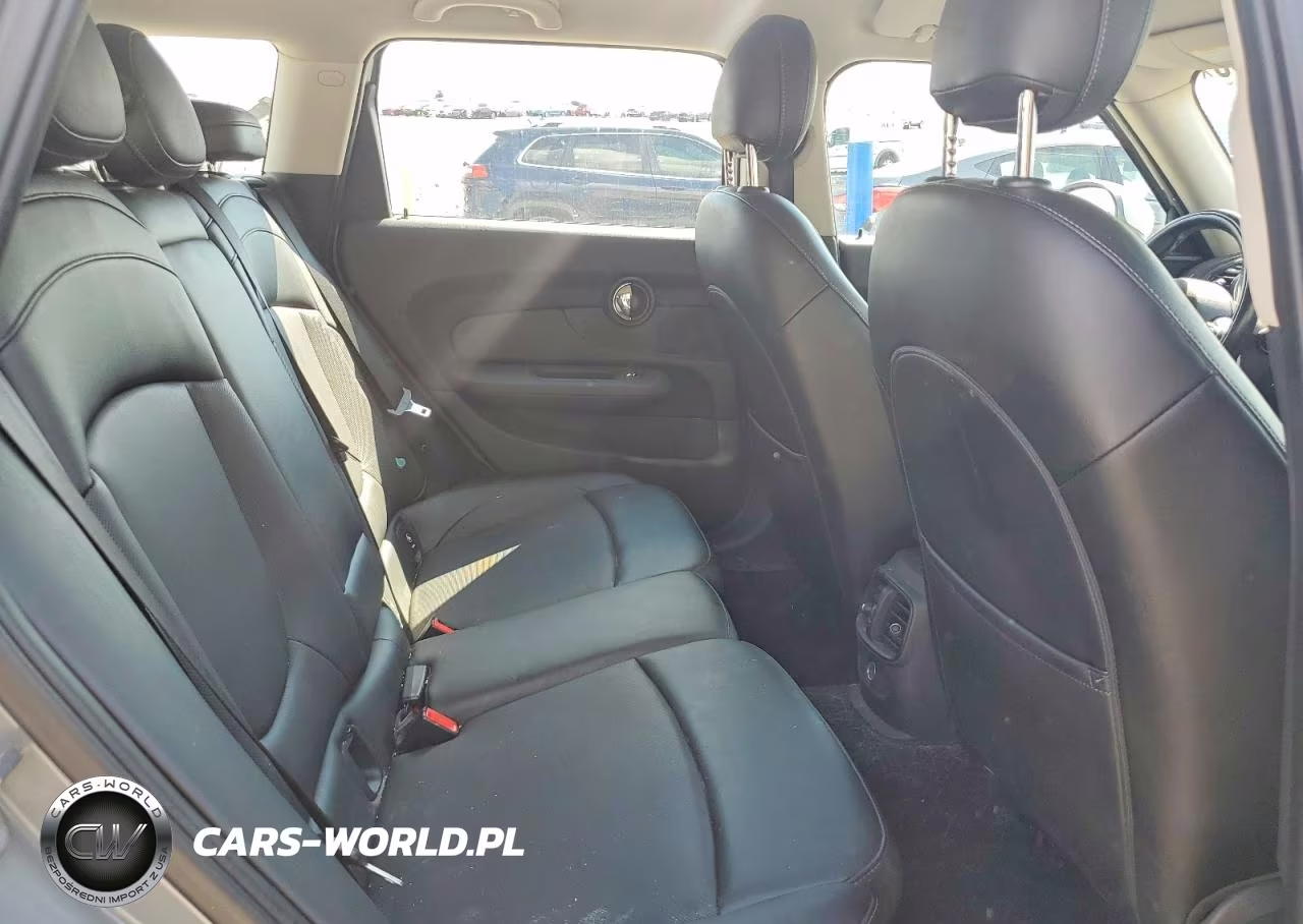 2016 Mini Cooper Clubman VIN:WMWLN5C51G2E30184 - 11