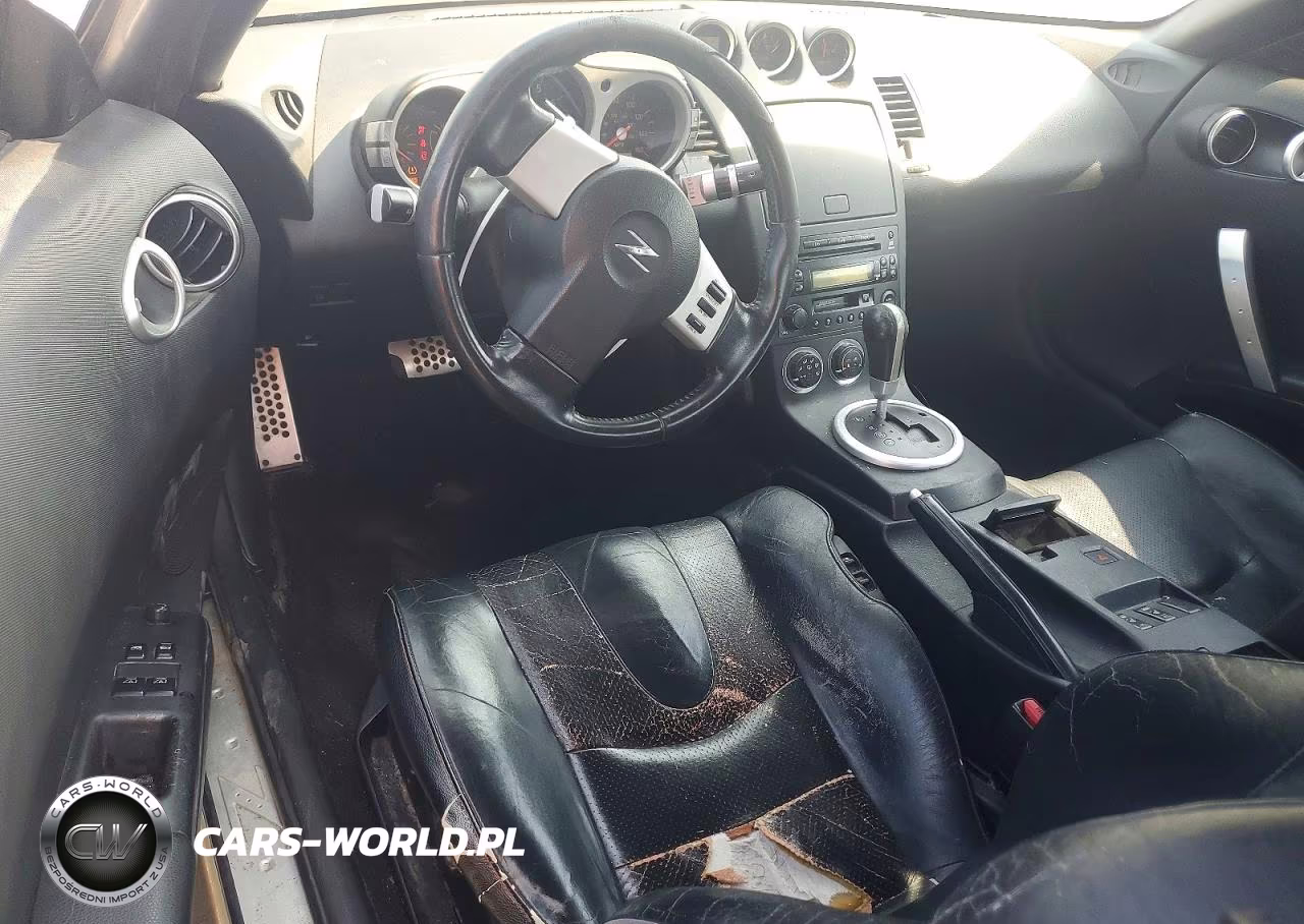 2005 Nissan 350Z Coupe VIN:JN1AZ34D25M606590 - 8