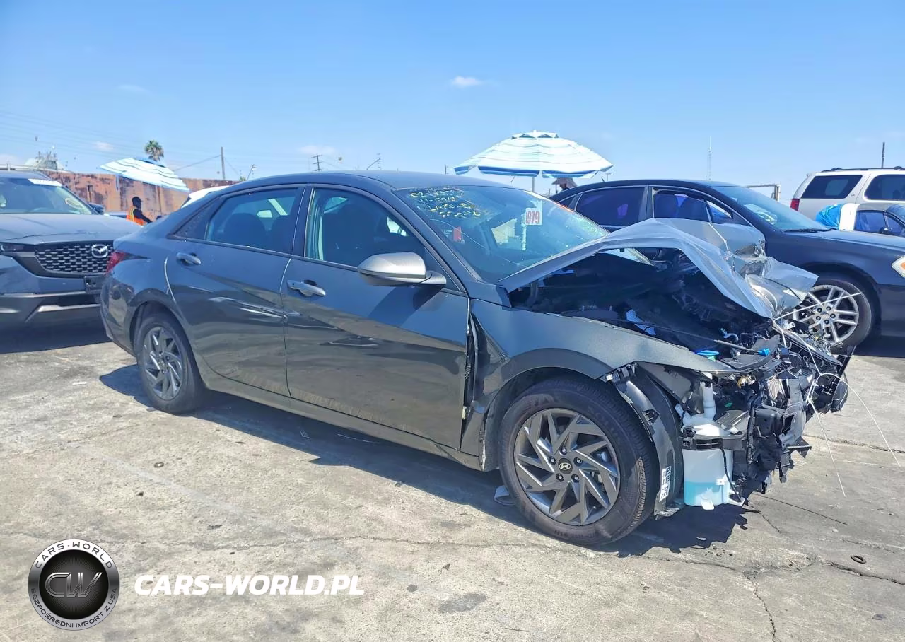 2026 Hyundai Elantra Hybrid Blue VIN:KMHLM4DJ8TU184138 - 4