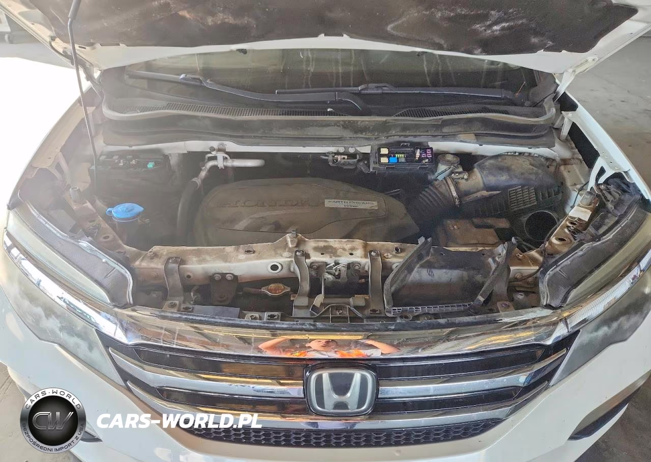 2017 Honda Pilot Touring VIN:5FNYF6H94HB003262 - 12
