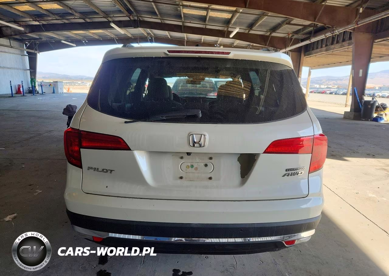 2017 Honda Pilot Touring VIN:5FNYF6H94HB003262 - 6