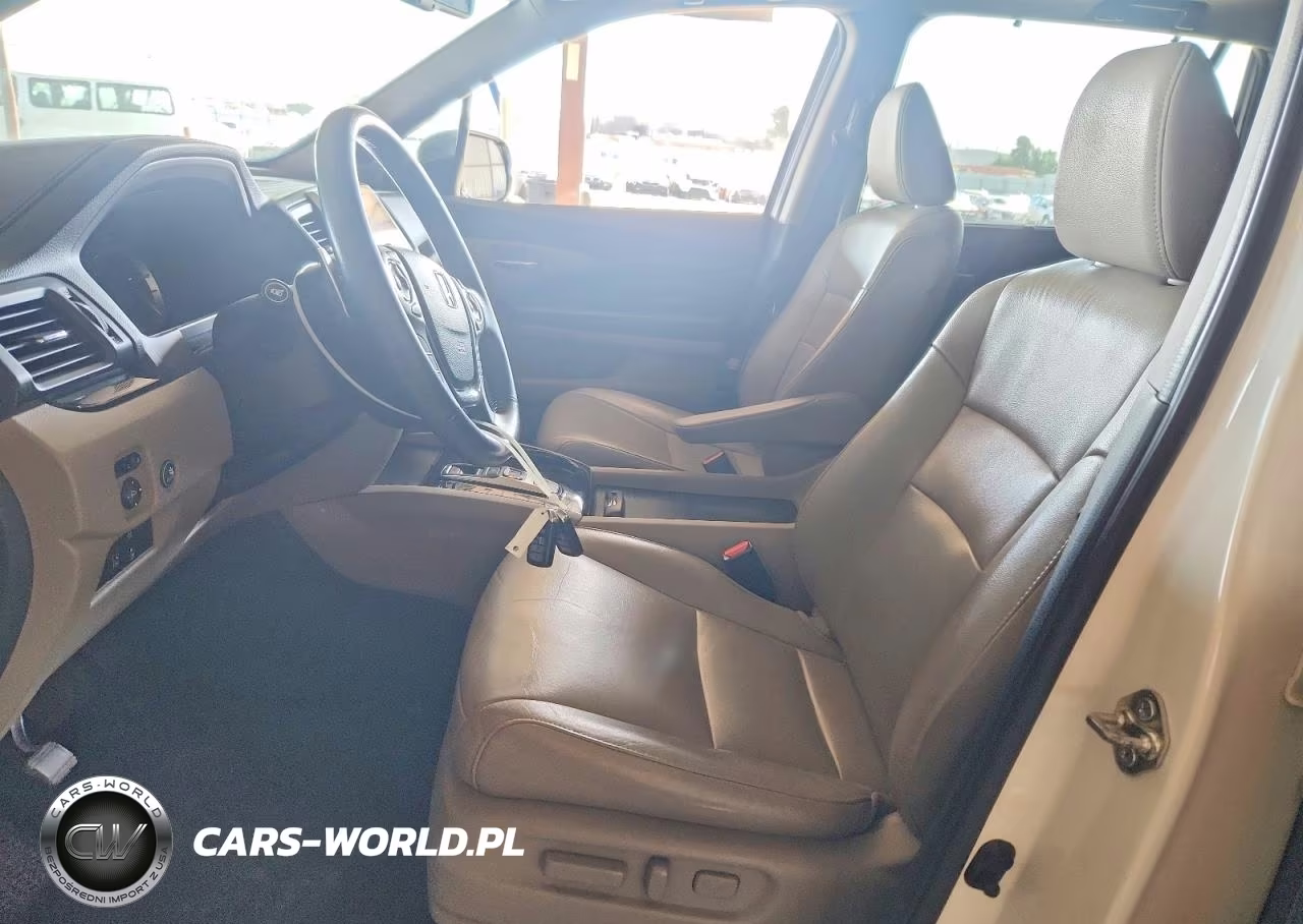2017 Honda Pilot Touring VIN:5FNYF6H94HB003262 - 7