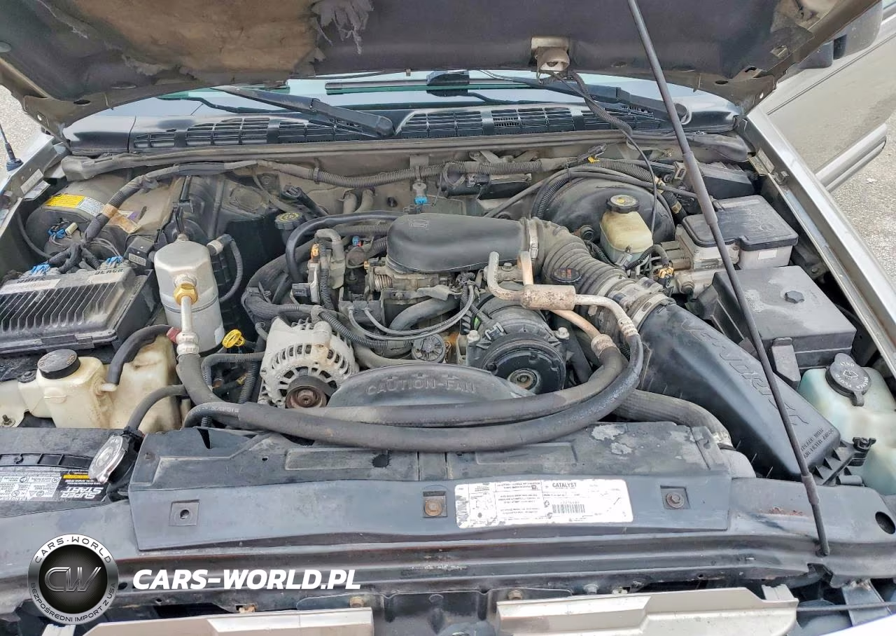 1999 Chevrolet Blazer VIN:1GNDT13W8X2156761 - 12