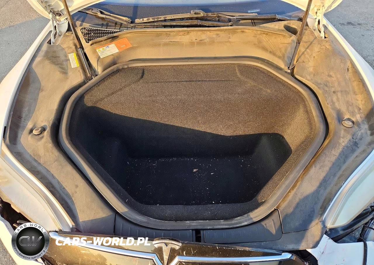 2016 Tesla Model S VIN:5YJSA1E27GF125837 - 11