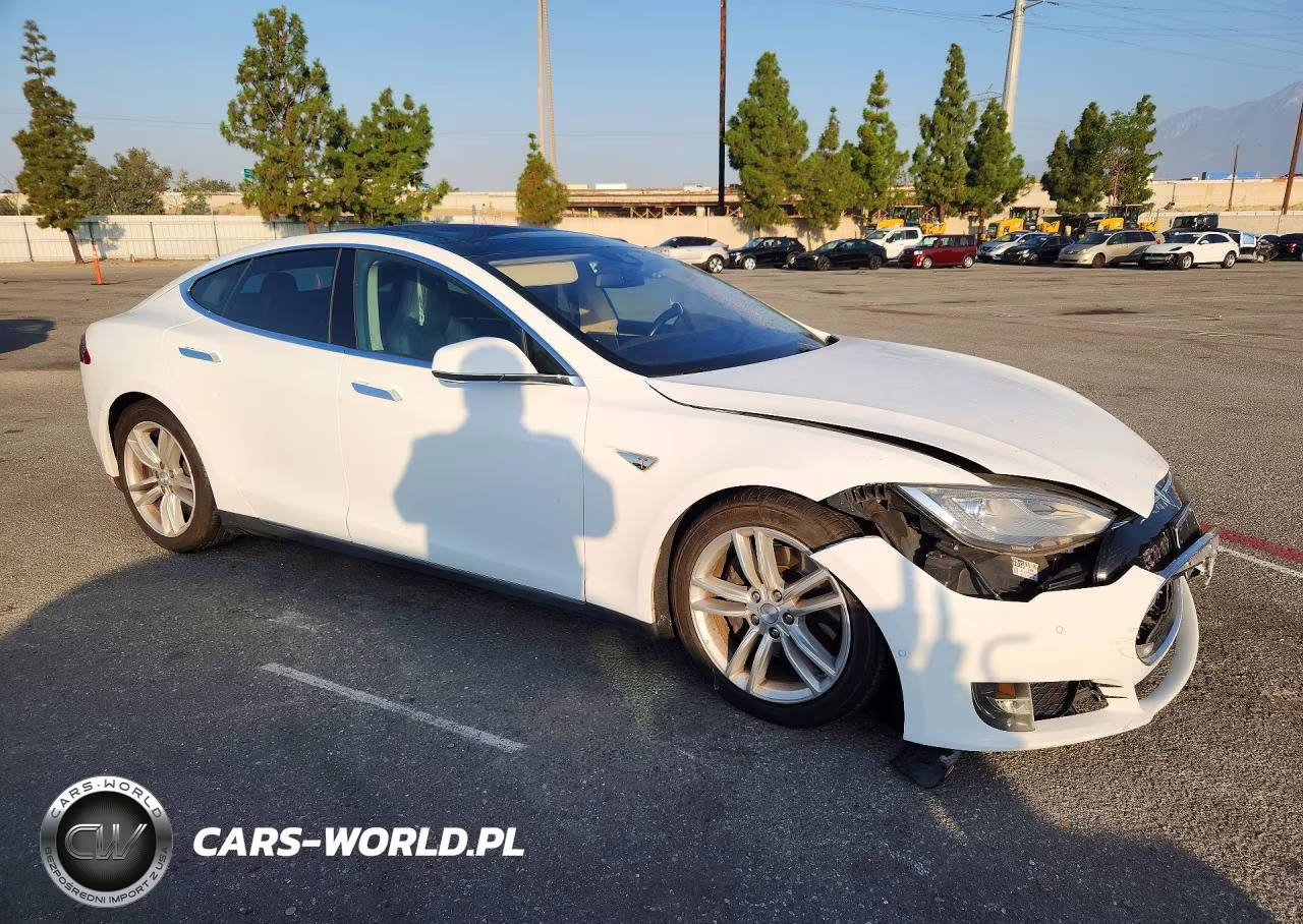 2016 Tesla Model S VIN:5YJSA1E27GF125837 - 4