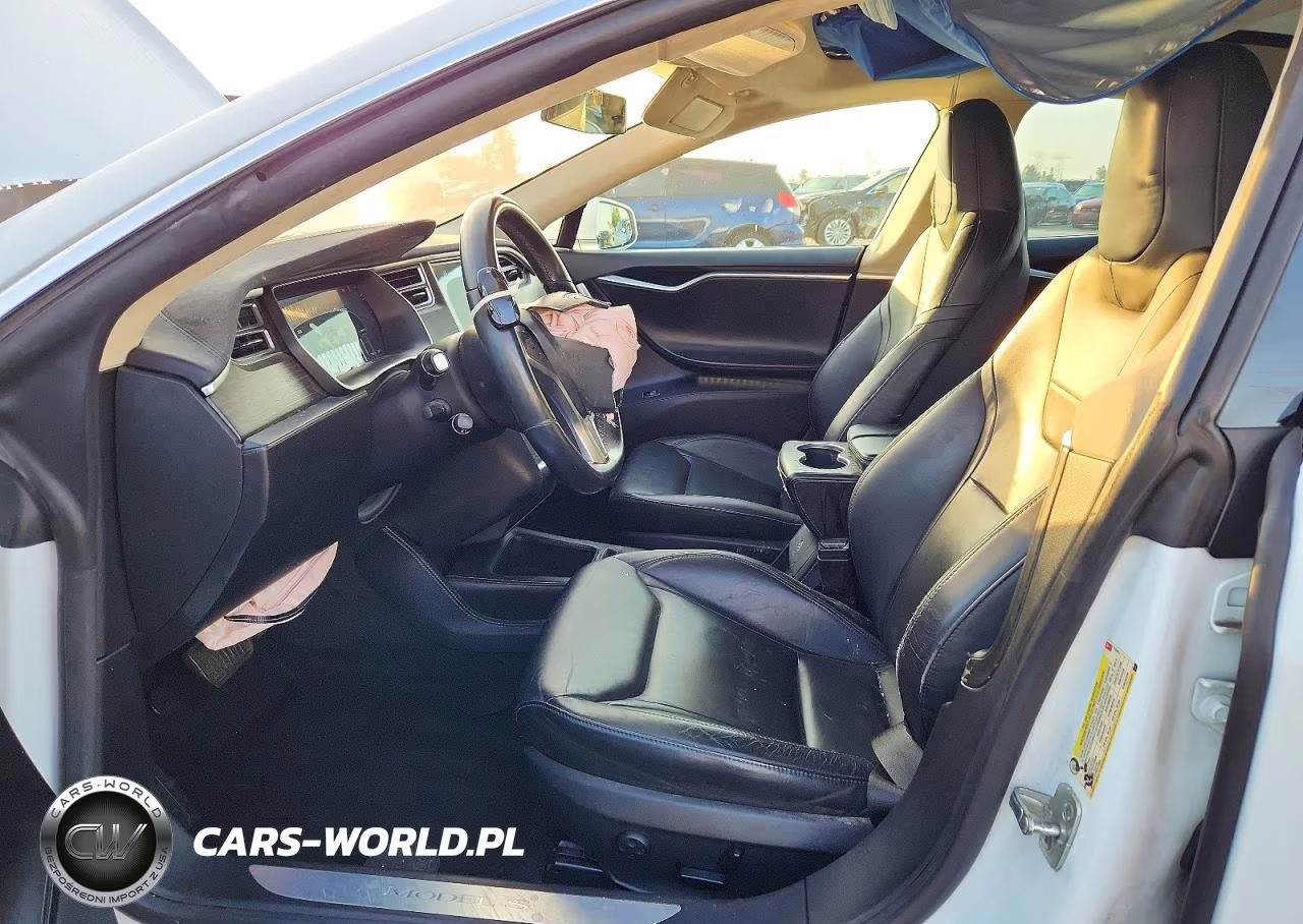 2016 Tesla Model S VIN:5YJSA1E27GF125837 - 7