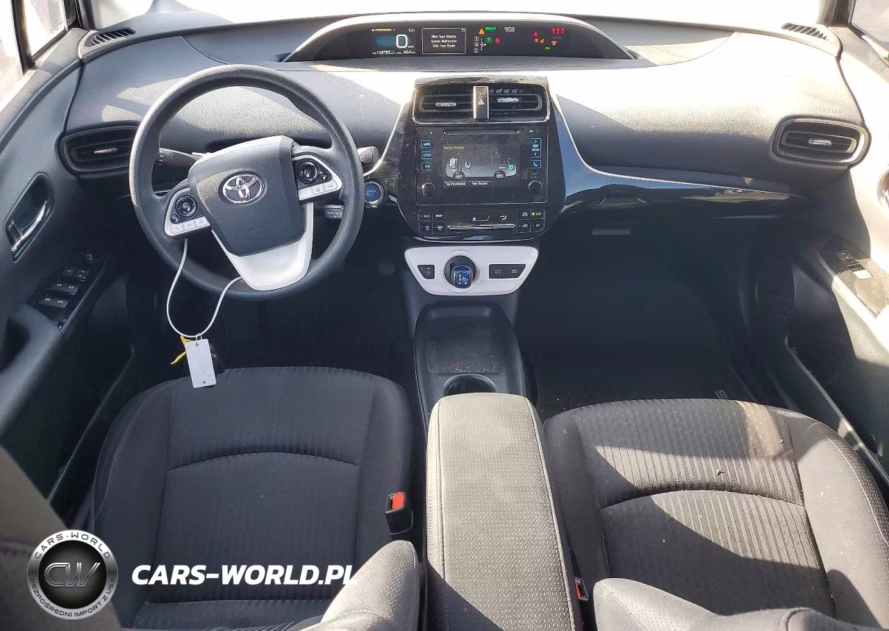 2018 Toyota Prius Two VIN:JTDKBRFU5J3066013 - 8