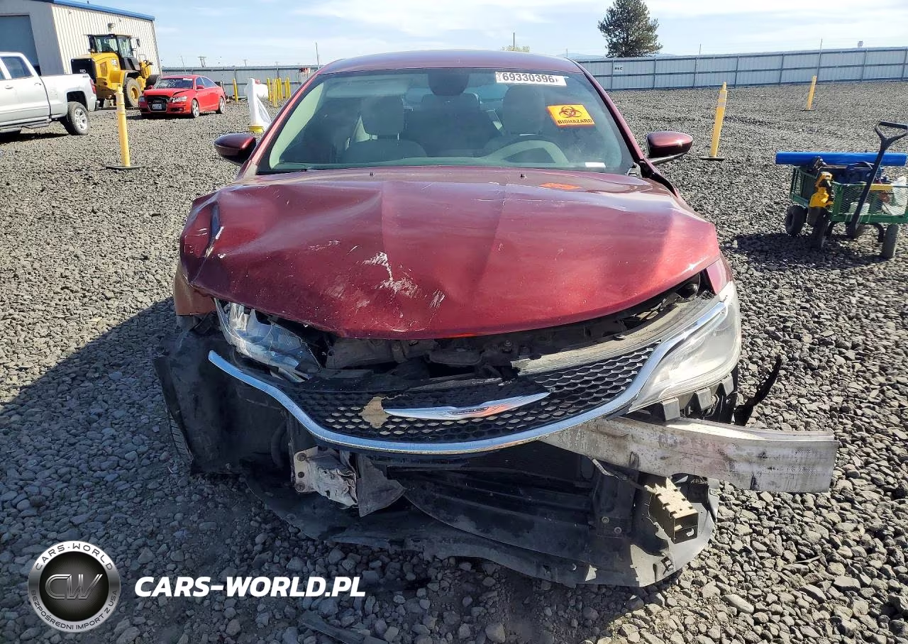 2015 Chrysler 200 Limited VIN:1C3CCCAB0FN521127 - 5