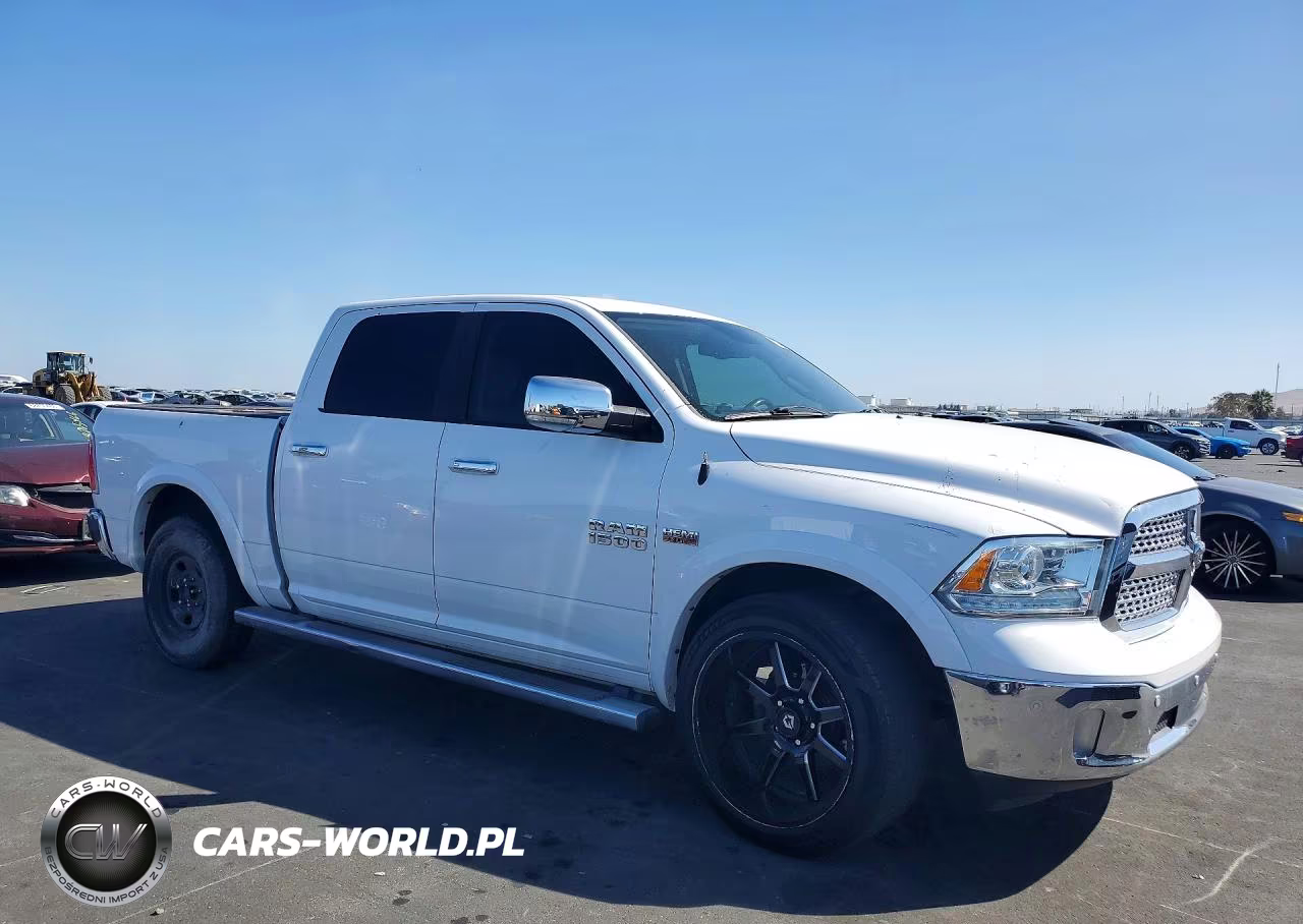 2014 Ram 1500 Laramie VIN:1C6RR6NT2ES329062 - 4