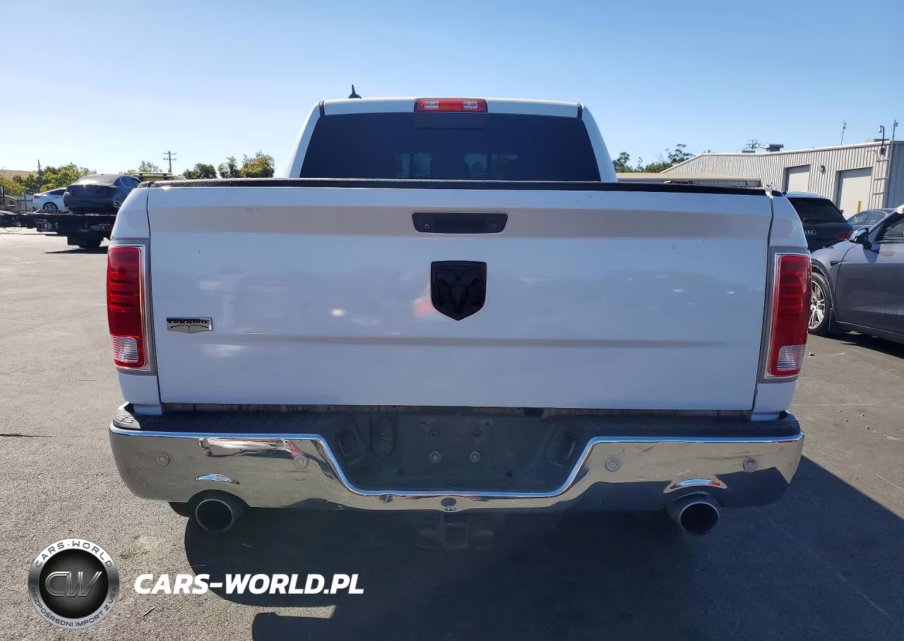 2014 Ram 1500 Laramie VIN:1C6RR6NT2ES329062 - 6