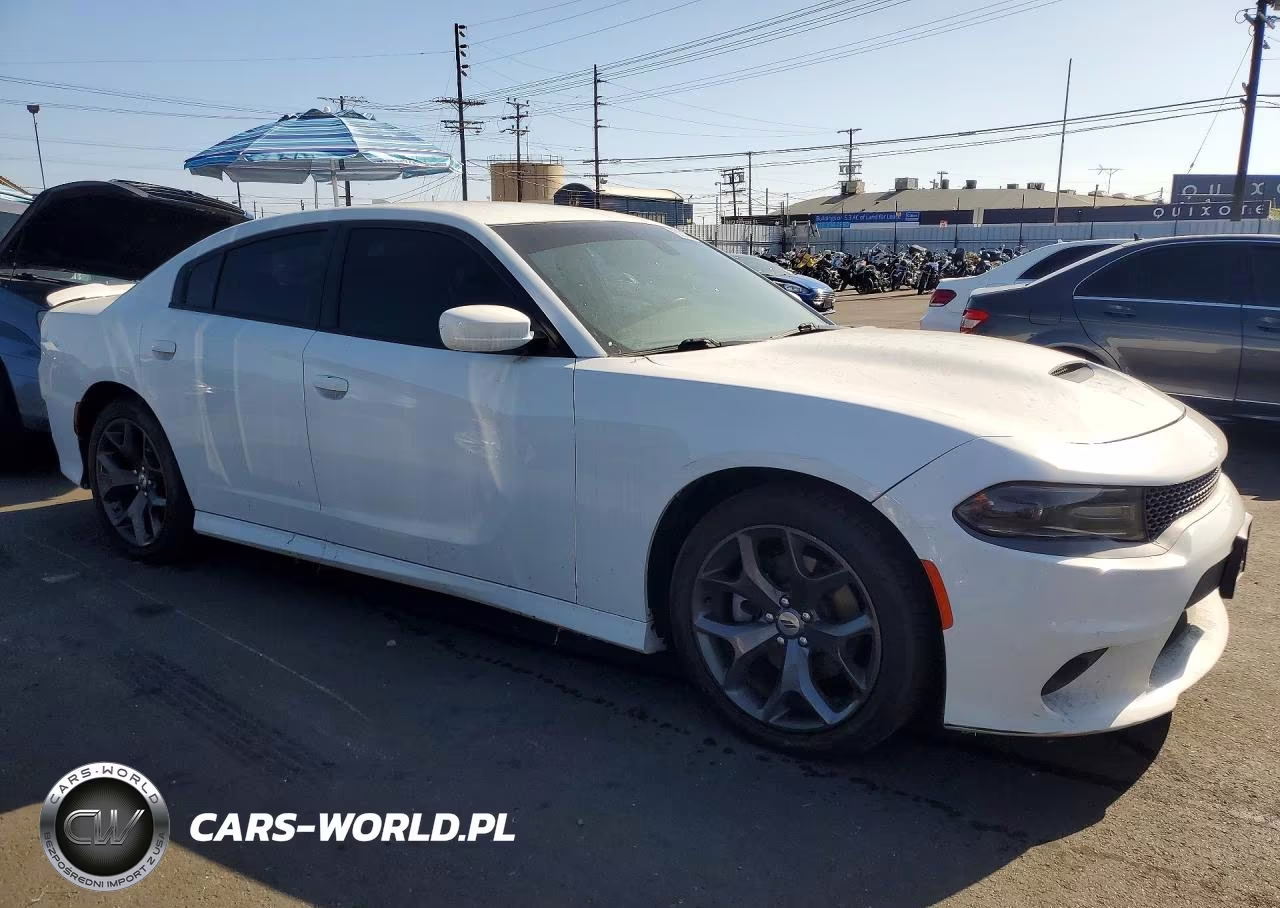 2019 Dodge Charger Gt VIN:2C3CDXHG5KH685174 - 4