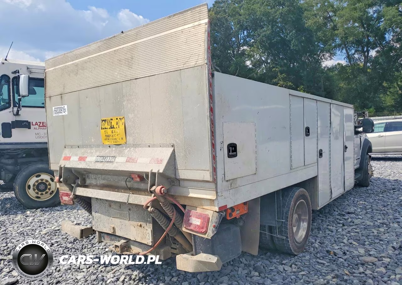 2020 Ford F550 Super Duty VIN:1FDUF5GT1LDA02992 - 3