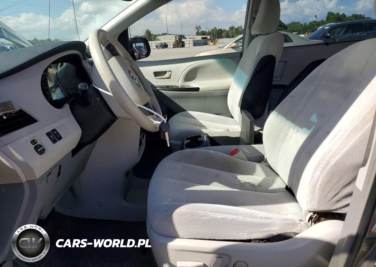 2013 Toyota Sienna Le VIN:5TDKK3DC1DS294603 - 7