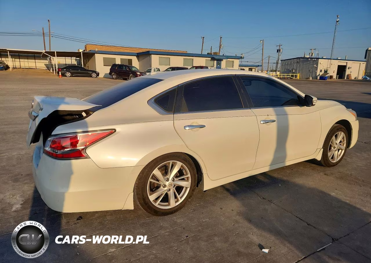 2015 Nissan Altima 2.5 Sv VIN:1N4AL3AP7FC239924 - 3