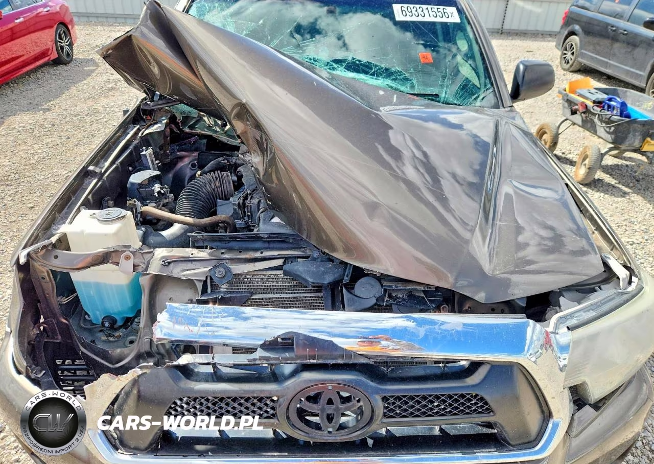 2014 Toyota Tacoma V6 VIN:5TFUU4EN4EX108718 - 11