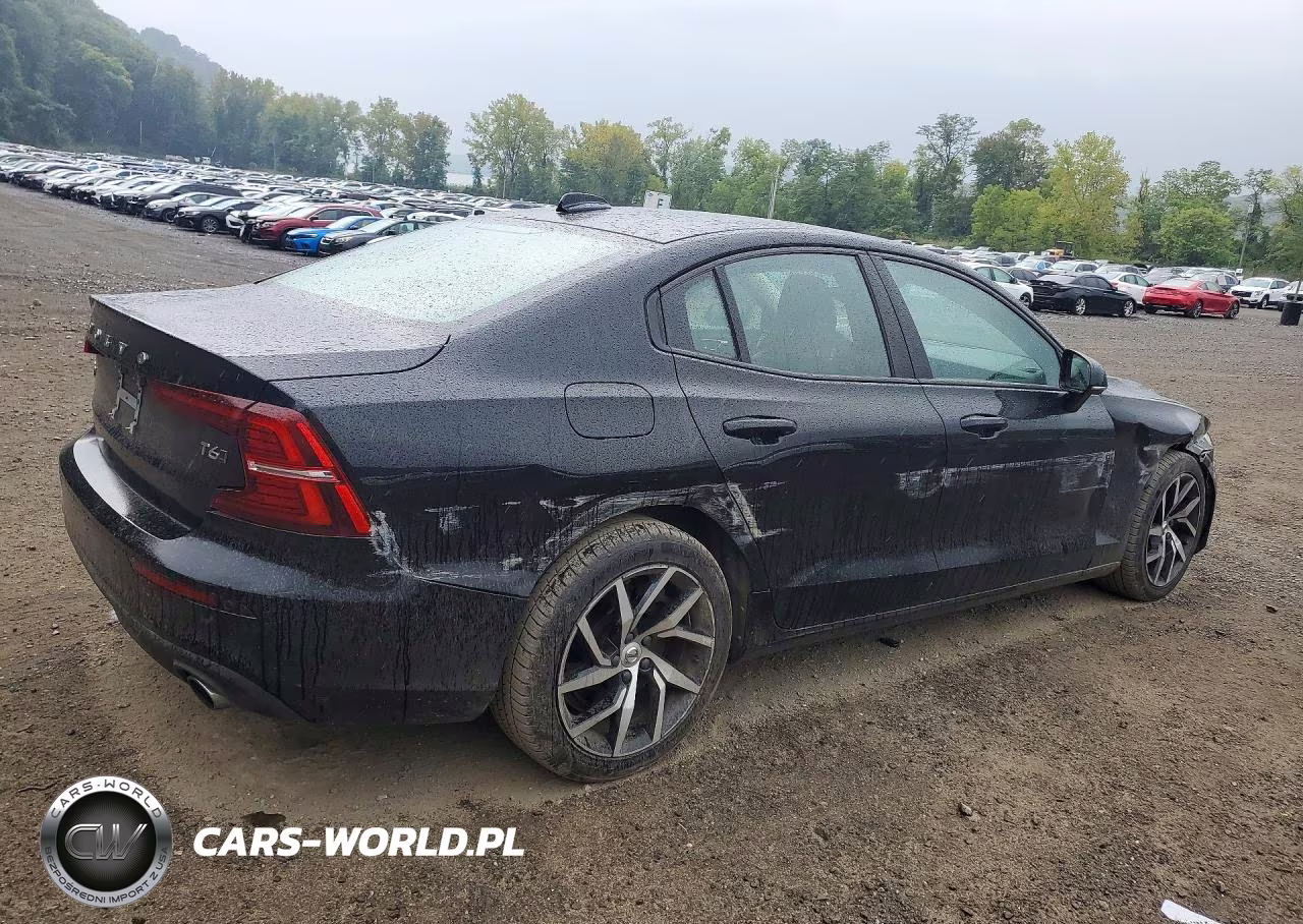2020 Volvo S60 T6 Momentum VIN:7JRA22TK0LG067525 - 3
