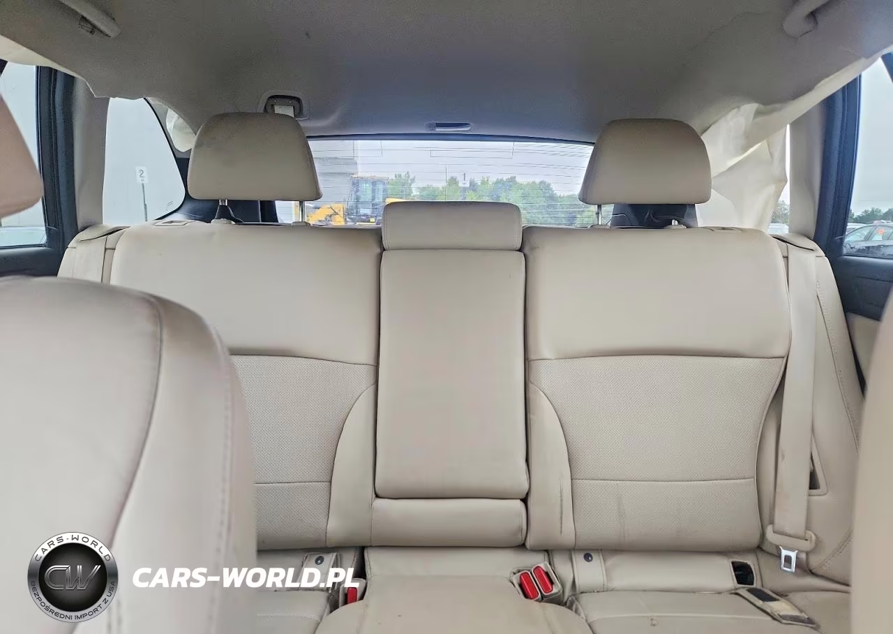 2019 Subaru Outback 3.6R Limited VIN:4S4BSENC2K3345353 - 10