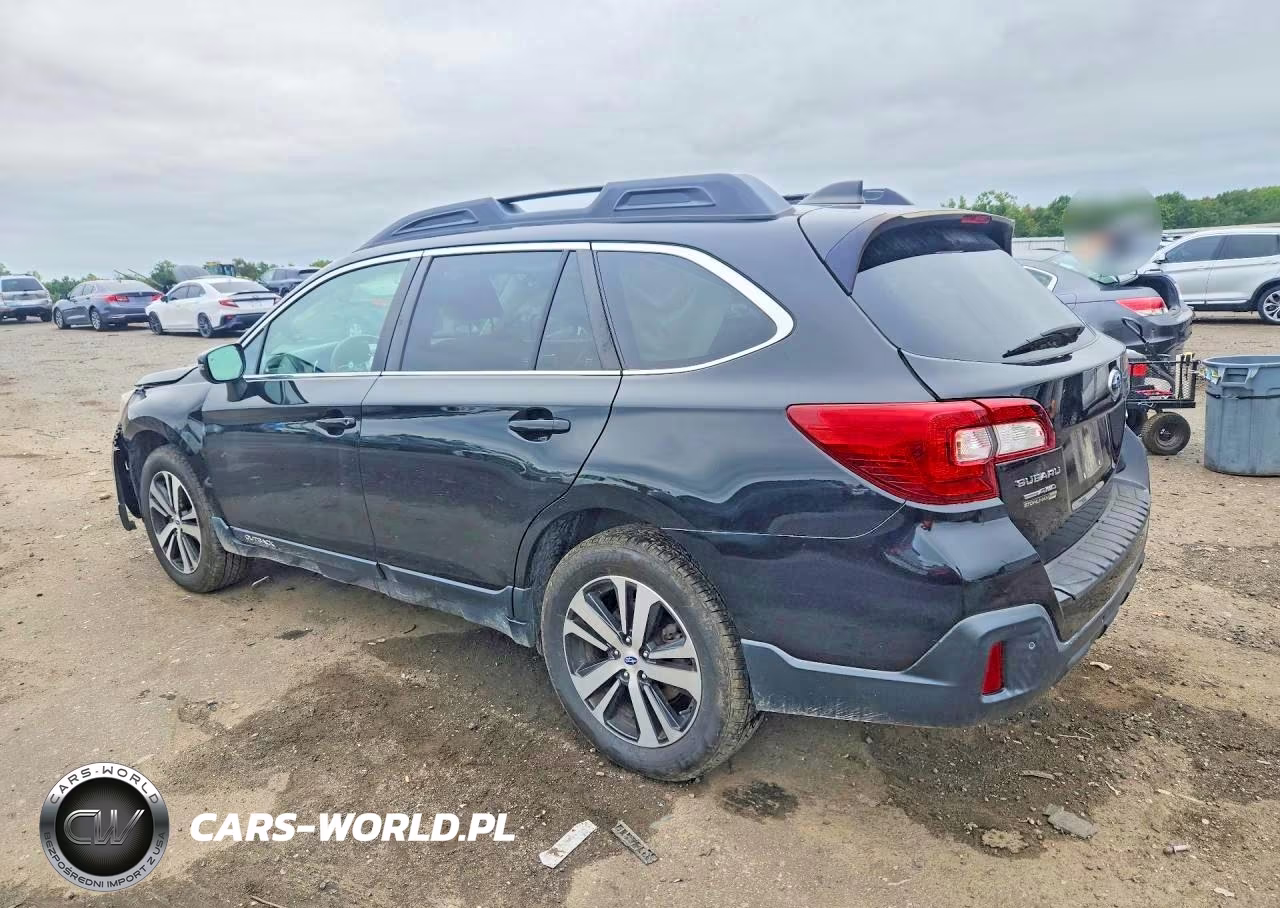 2019 Subaru Outback 3.6R Limited VIN:4S4BSENC2K3345353 - 2