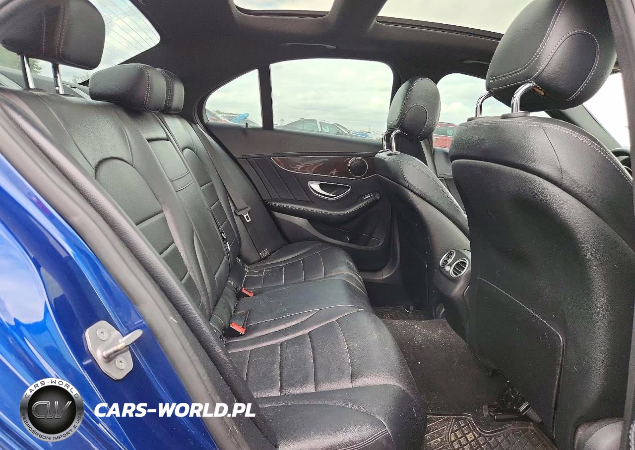2018 Mercedes-Benz C 300 4Matic VIN:55SWF4KBXJU234405 - 10