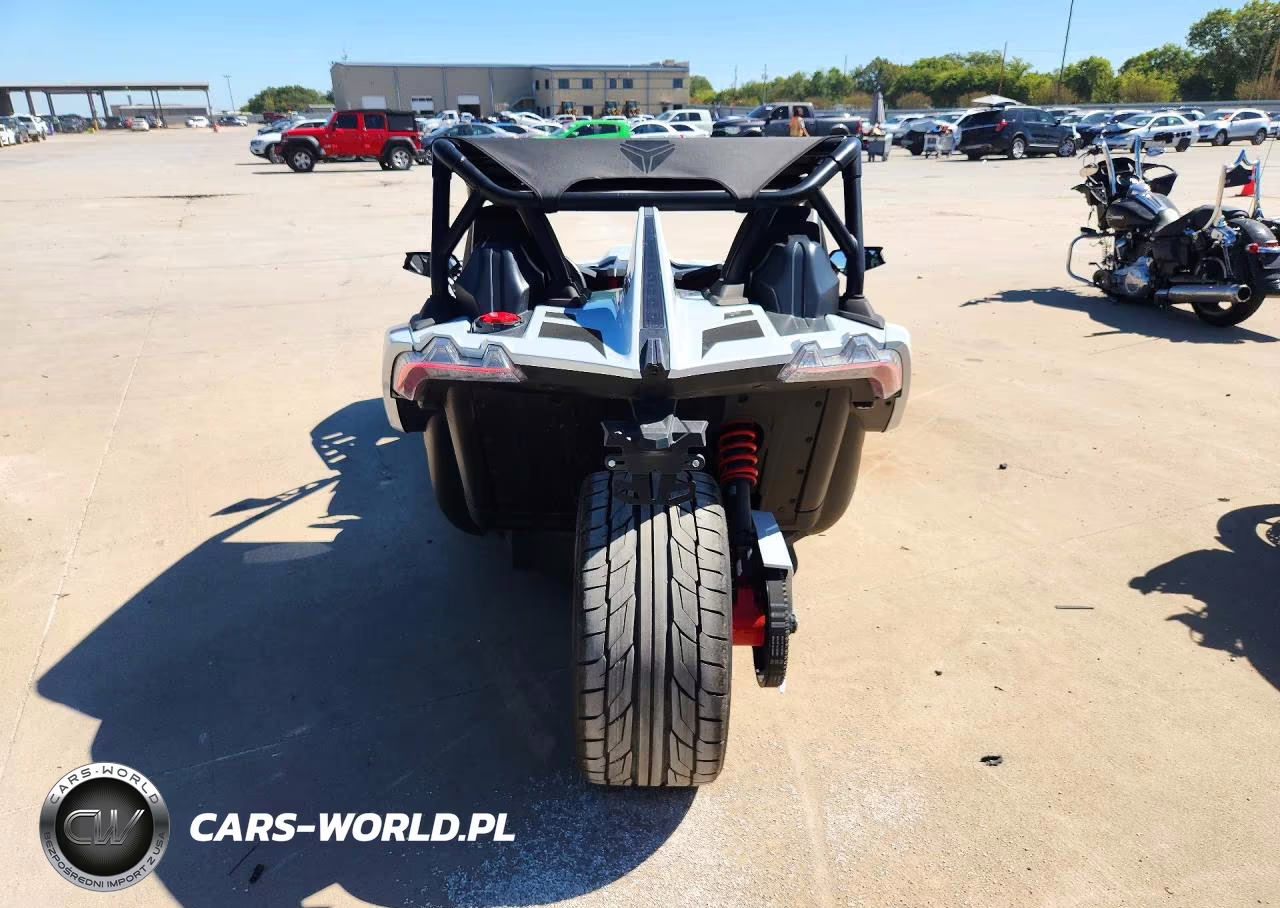 2024 Polaris Slingshot Roush Edition VIN:57XAALHB7R8163520 - 4