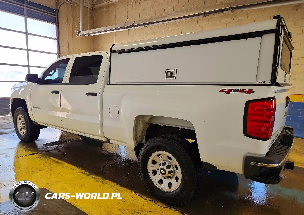 2018 Chevrolet Silverado K2500 Heavy Duty VIN:1GC1KUEG3JF270270 - 2