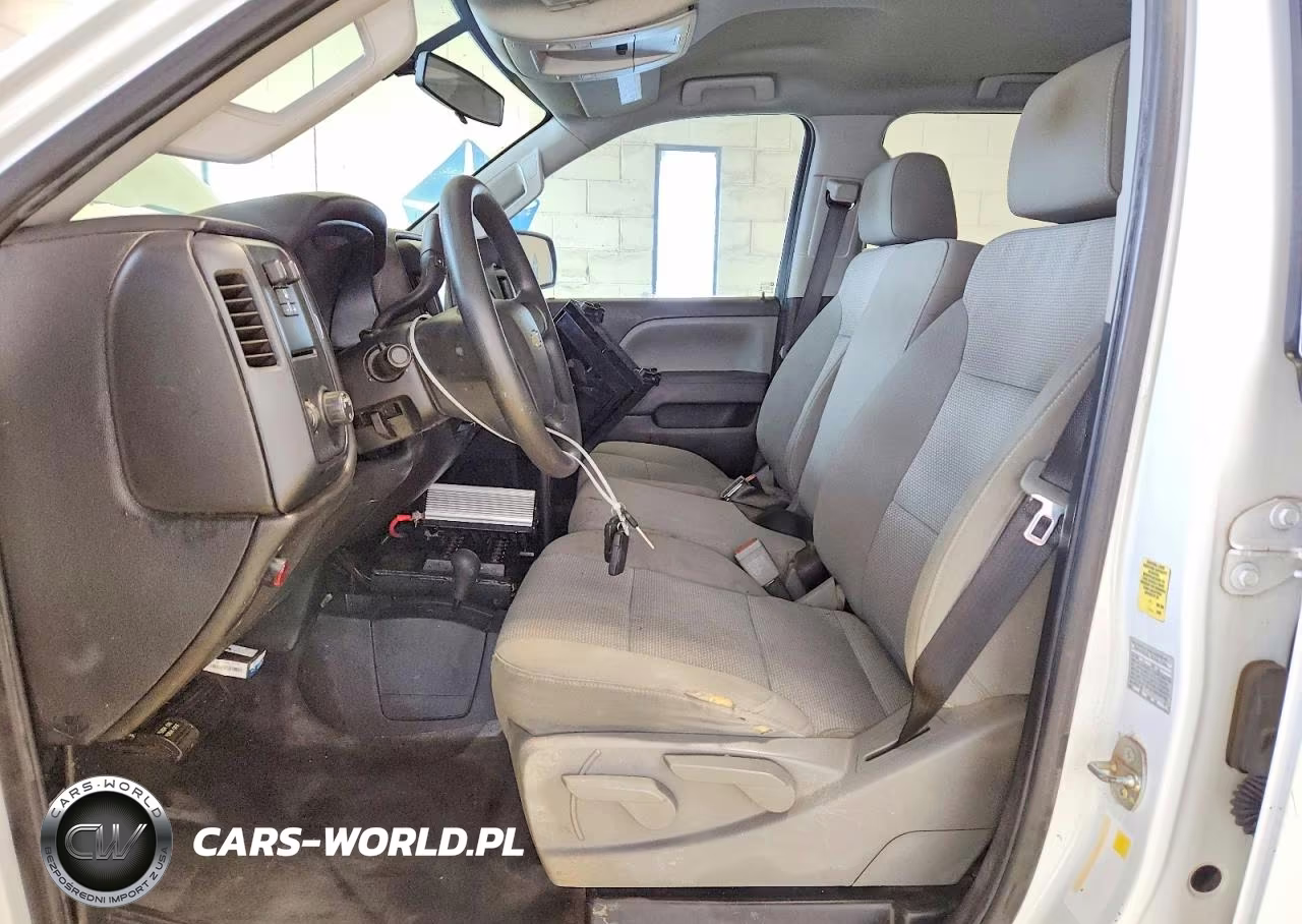 2018 Chevrolet Silverado K2500 Heavy Duty VIN:1GC1KUEG3JF270270 - 7
