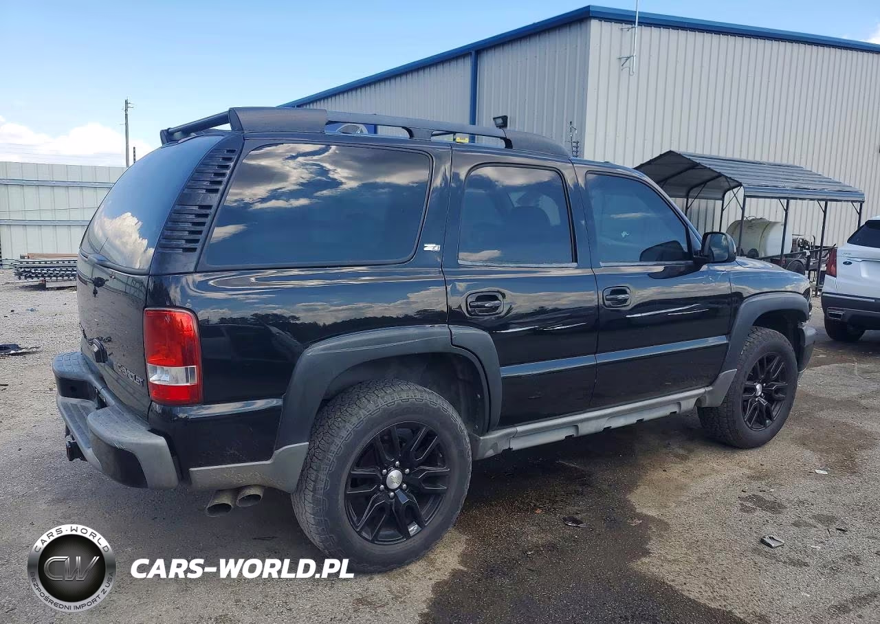 2005 Chevrolet Tahoe K1500 VIN:1GNEK13T05R211995 - 3