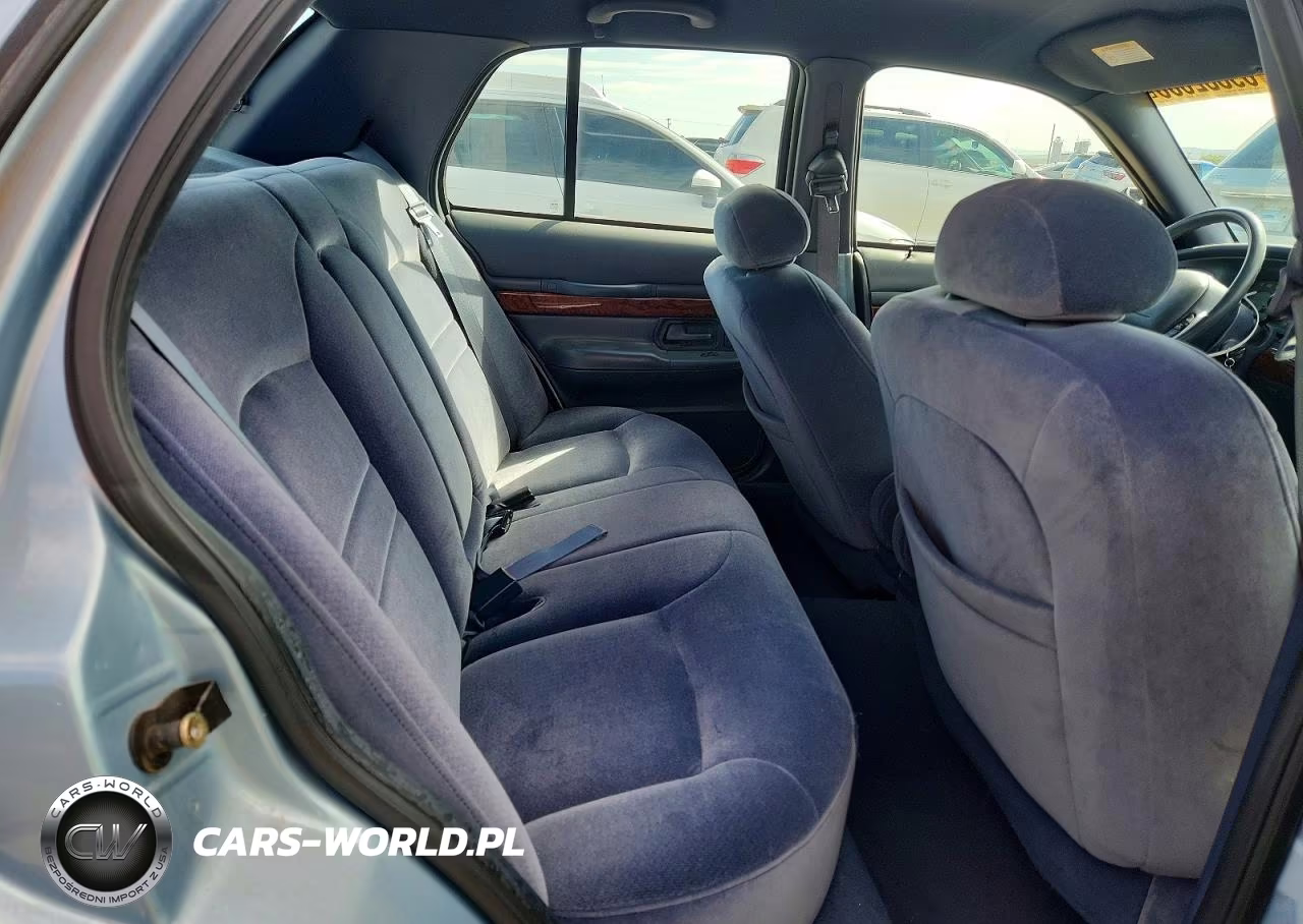 2002 Mercury Grand Marquis Gs VIN:2MEFM74W82X635573 - 10