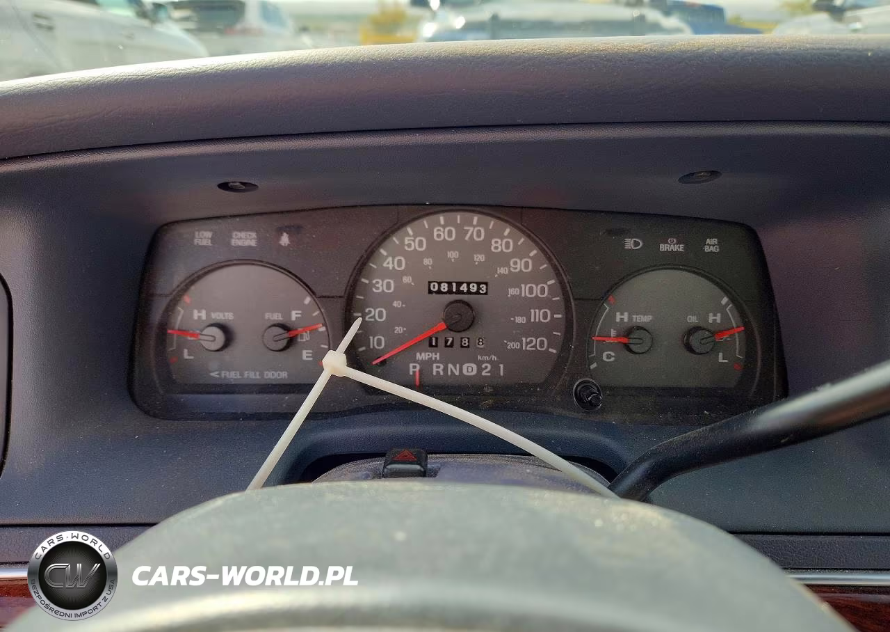 2002 Mercury Grand Marquis Gs VIN:2MEFM74W82X635573 - 9