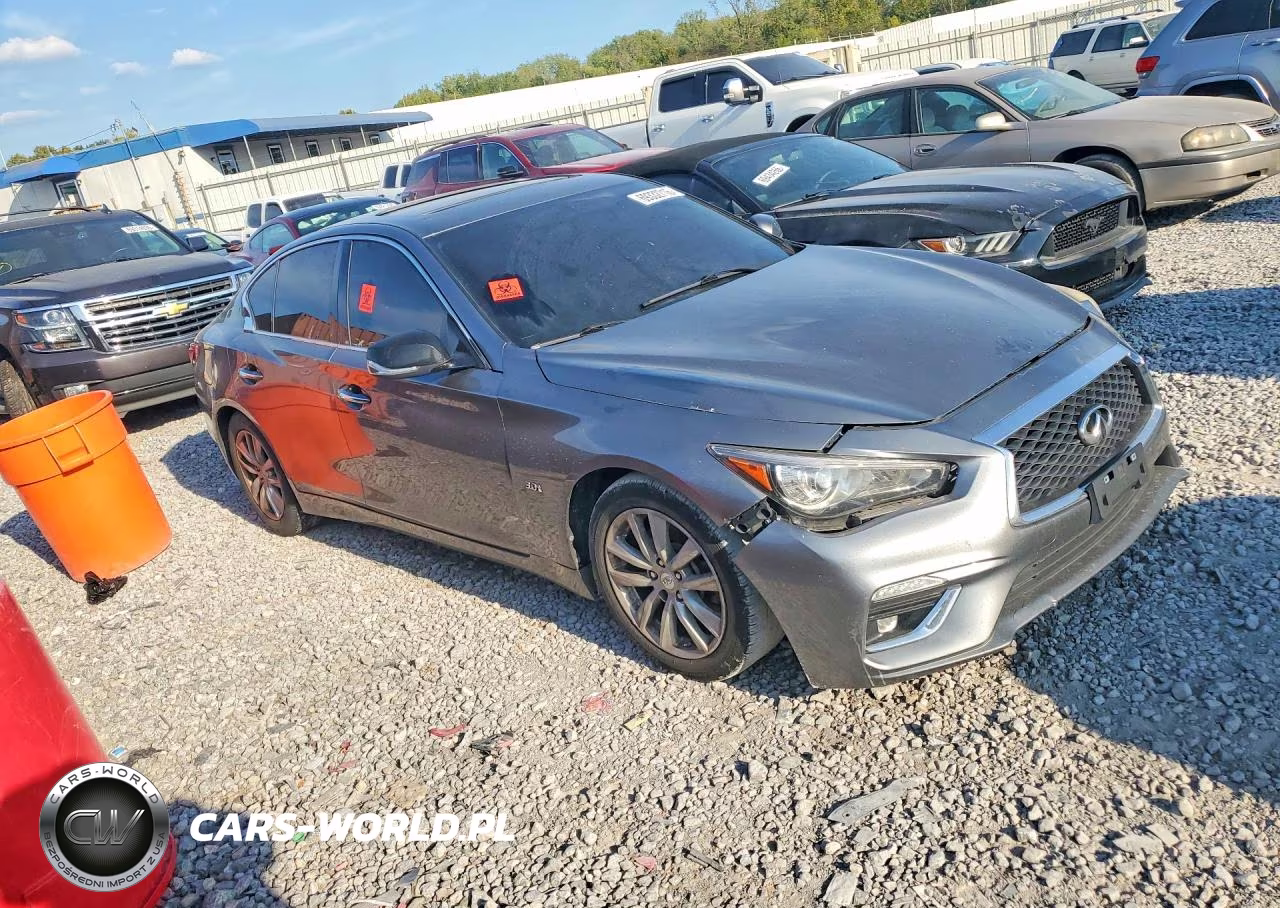 2015 Infiniti Q50 Premium VIN:JN1BV7AP8FM349720 - 4