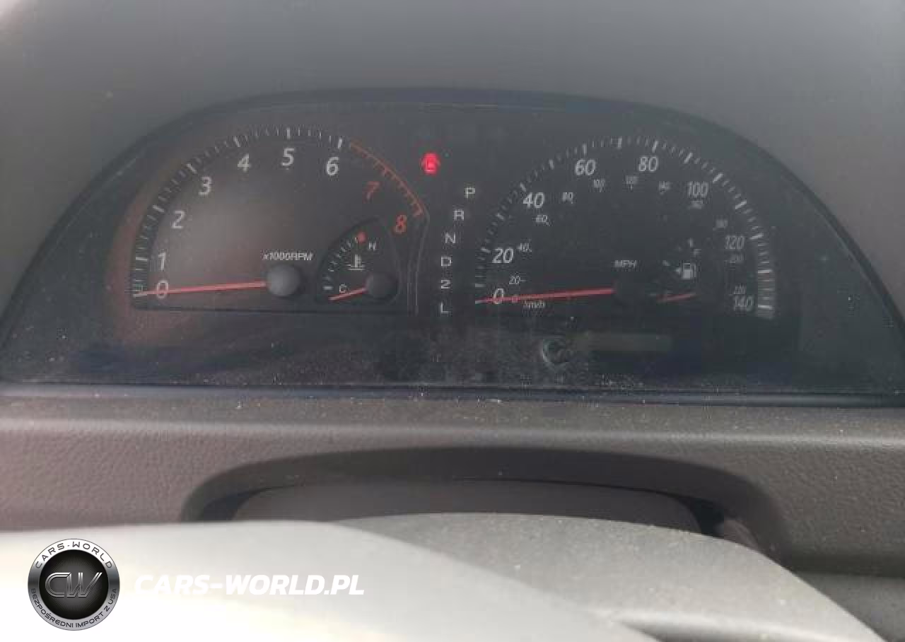 2002 Toyota Camry Le VIN:JTDBF30KX20001377 - 9
