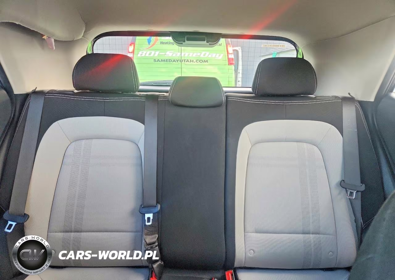 2025 Hyundai Venue Sel VIN:KMHRC8A32SU367978 - 10