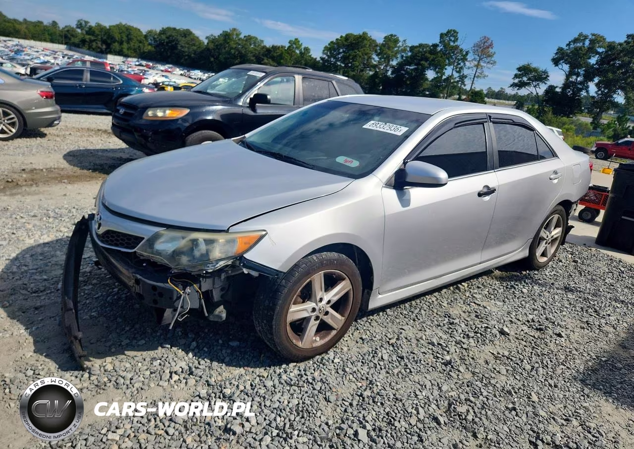 2014 Toyota Camry Se – zdjęcie 1 z 12
