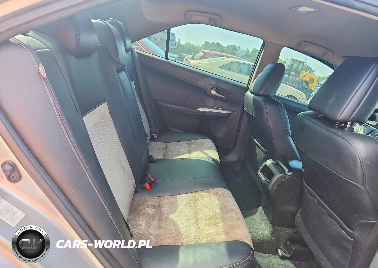 2014 Toyota Camry Se VIN:4T1BF1FK4EU451143 - 10