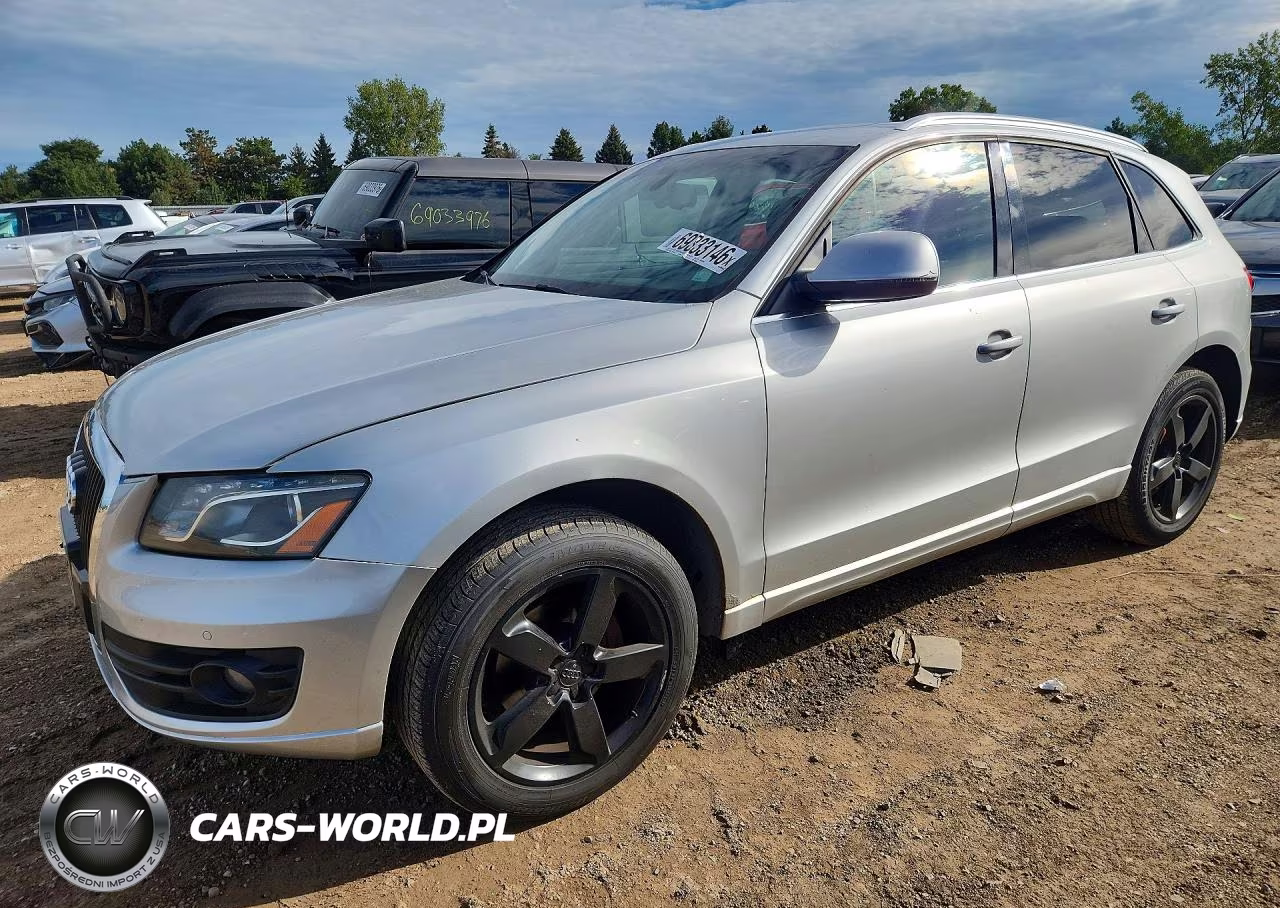 2010 Audi Q5 Premium Plus VIN:WA1LKAFP8AA034291 - 1