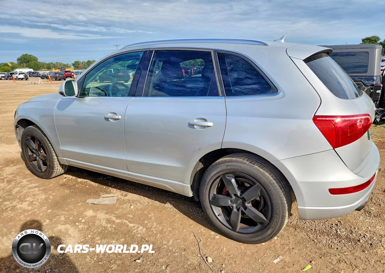 2010 Audi Q5 Premium Plus VIN:WA1LKAFP8AA034291 - 2
