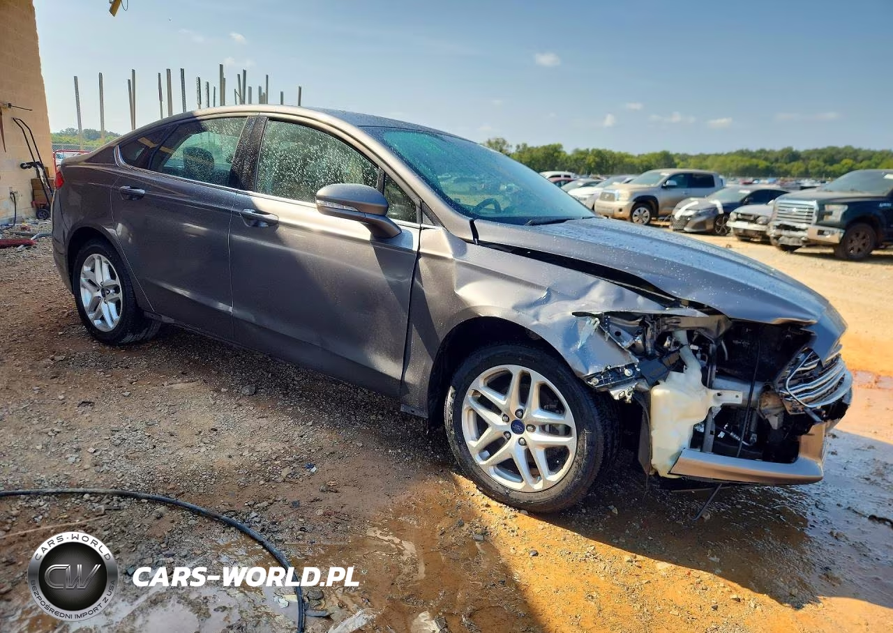 2014 Ford Fusion Se VIN:1FA6P0H79E5364392 - 4