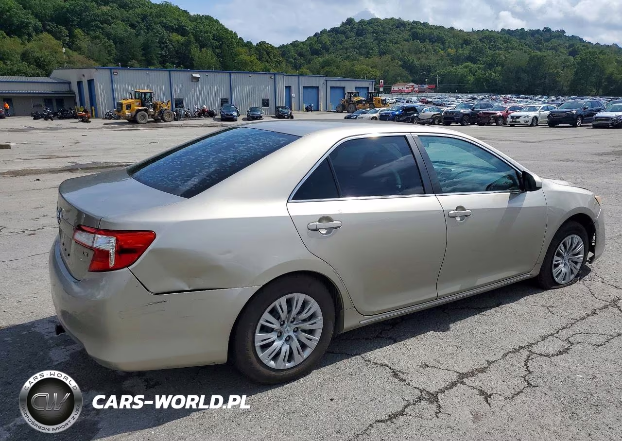 2013 Toyota Camry Le VIN:4T1BF1FK3DU222239 - 3