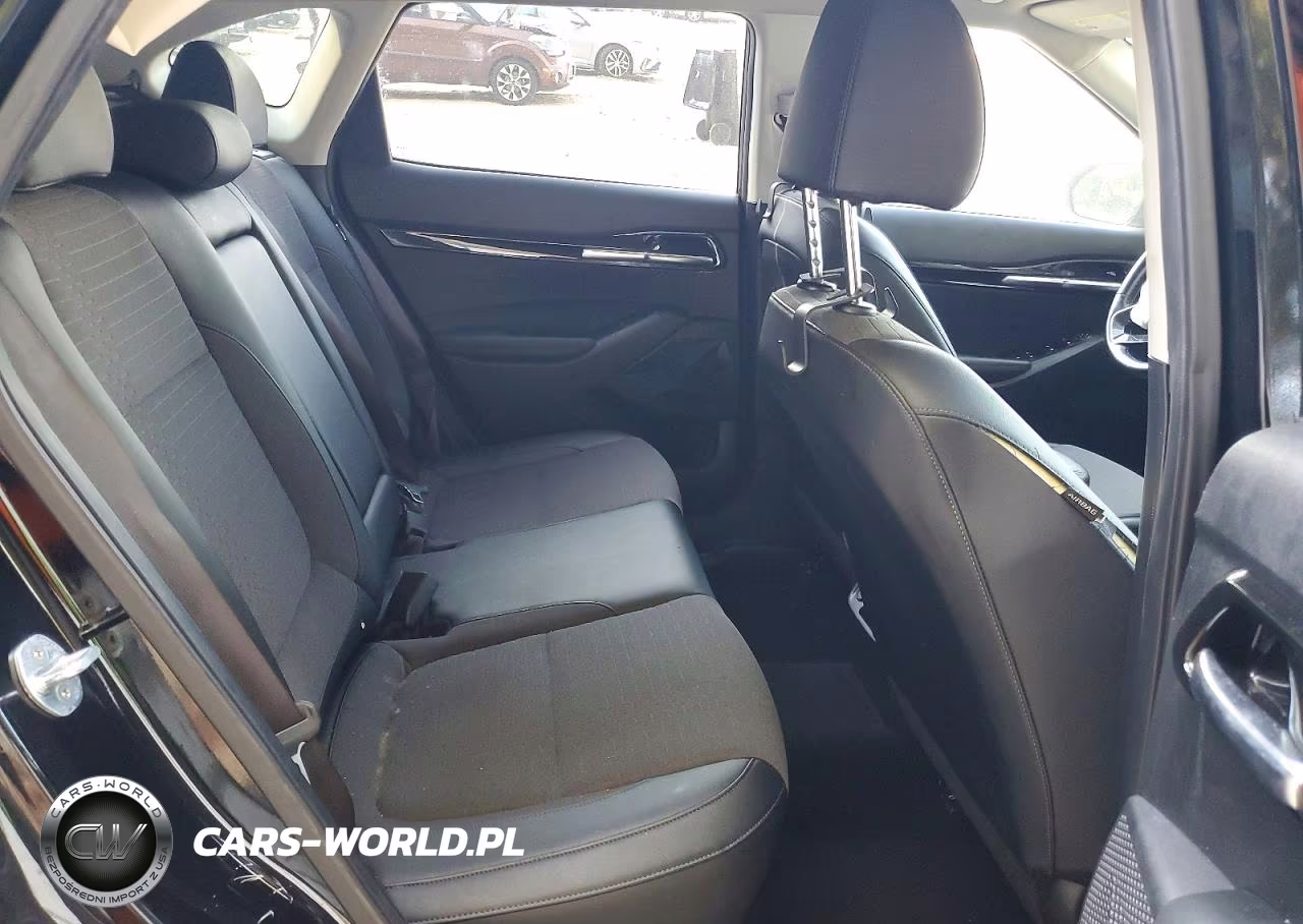 2023 Kia Seltos S VIN:KNDEU2AA4P7431438 - 11