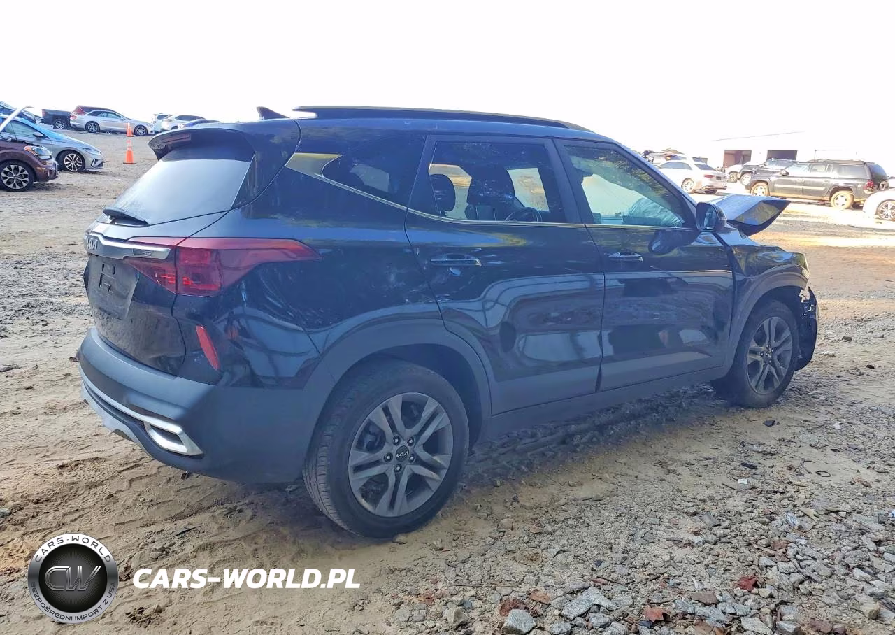2023 Kia Seltos S VIN:KNDEU2AA4P7431438 - 3