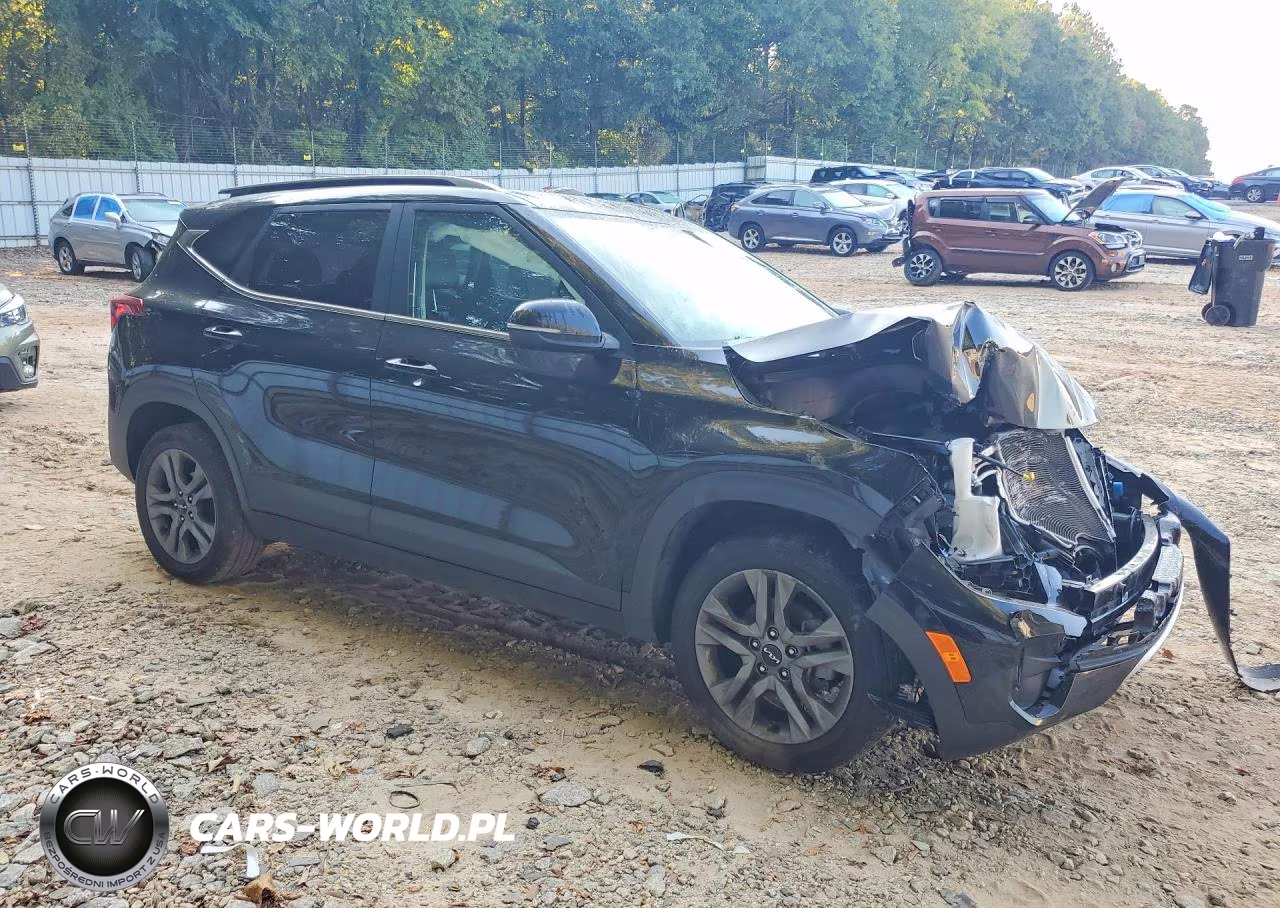 2023 Kia Seltos S VIN:KNDEU2AA4P7431438 - 4