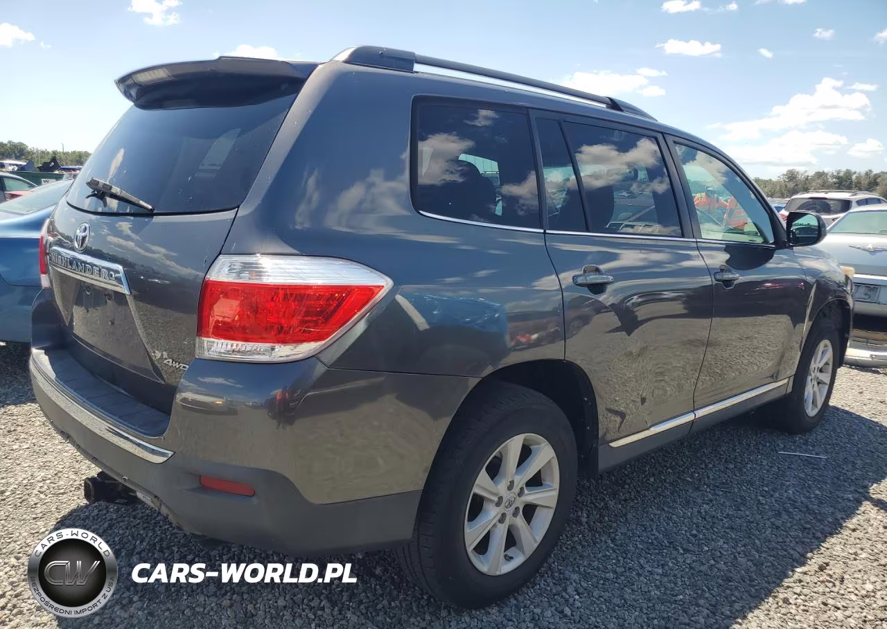 2012 Toyota Highlander Se VIN:5TDBK3EH5CS154112 - 3