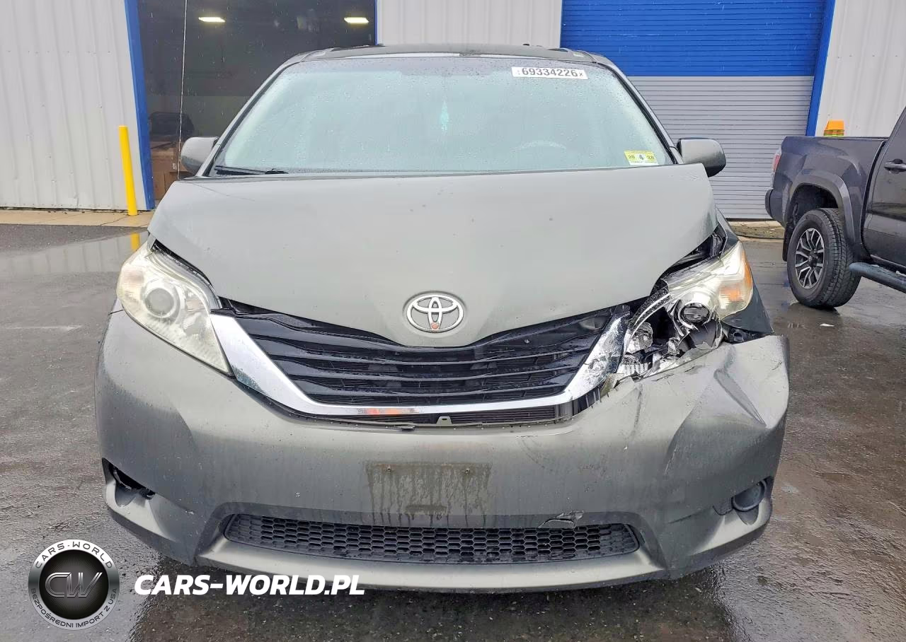 2011 Toyota Sienna Le VIN:5TDKK3DC2BS086002 - 5